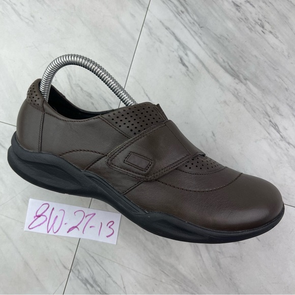 Clark’s 8 w wide wave walks brown leather strap toning shoes - Picture 1 of 16